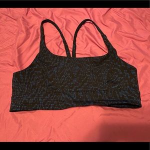 Lululemon size 12 sports bra